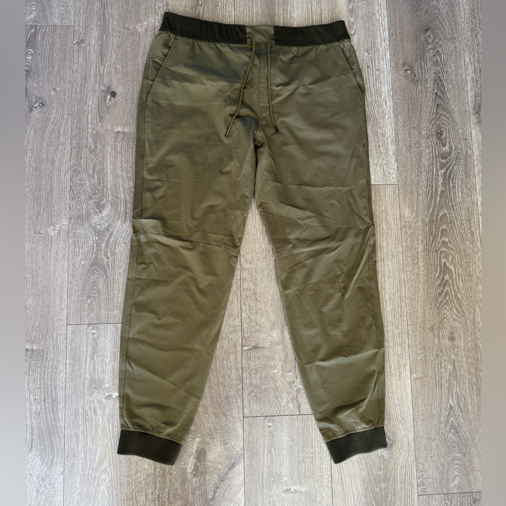 ZYIA Active Green Khaki Cargo Joggers